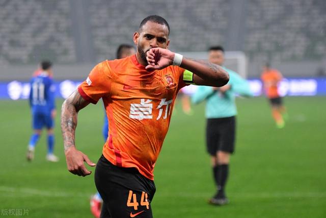 拳击大奖赛掀起高潮，徽州旋风队淘汰对手关东麒麟队，战至最后一刻——保级形势悄然变化-爱游戏