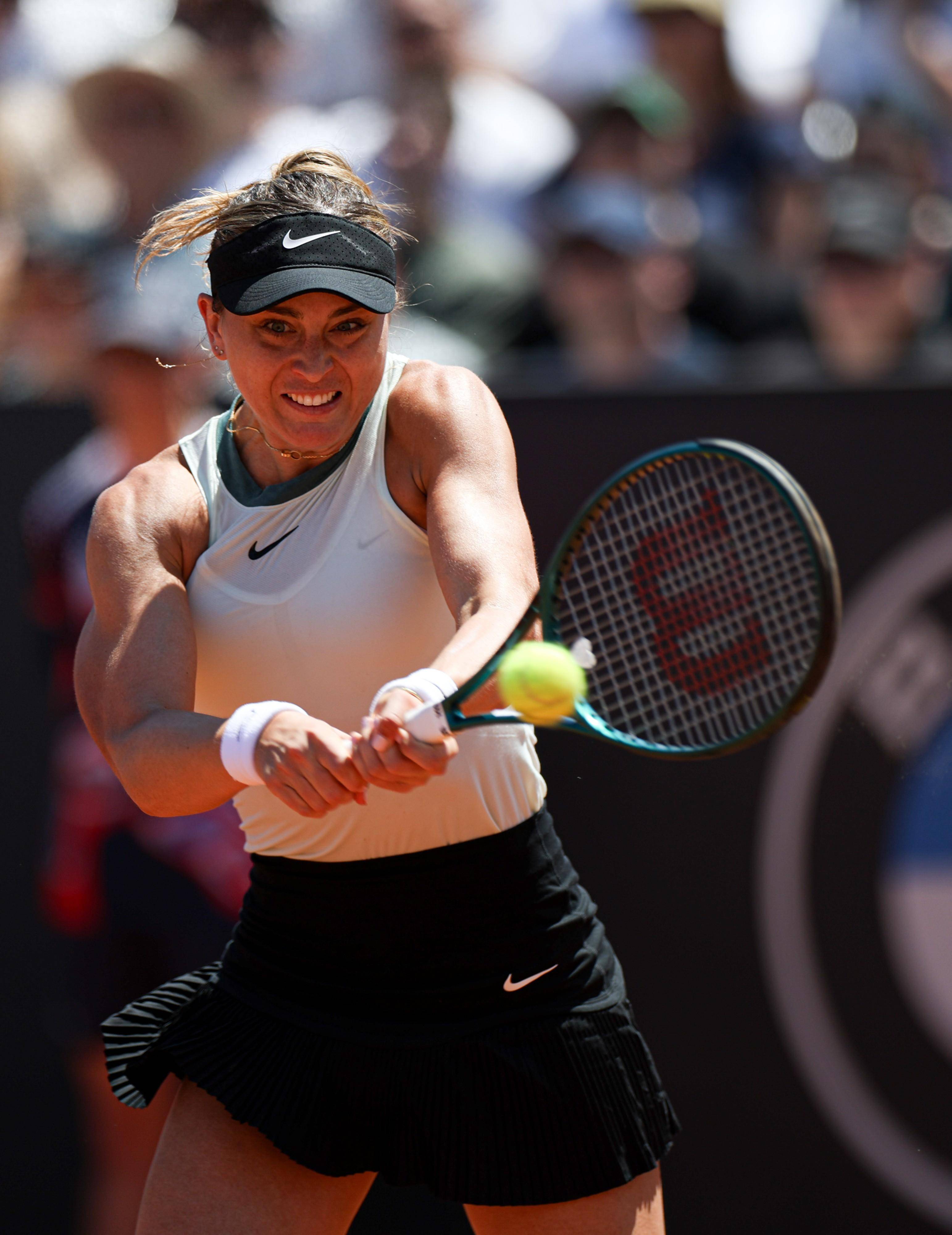 莎拉波娃连续七场比赛得分超过比赛局势复杂，热火不断突破！观众掌声雷动的简单介绍-爱游戏